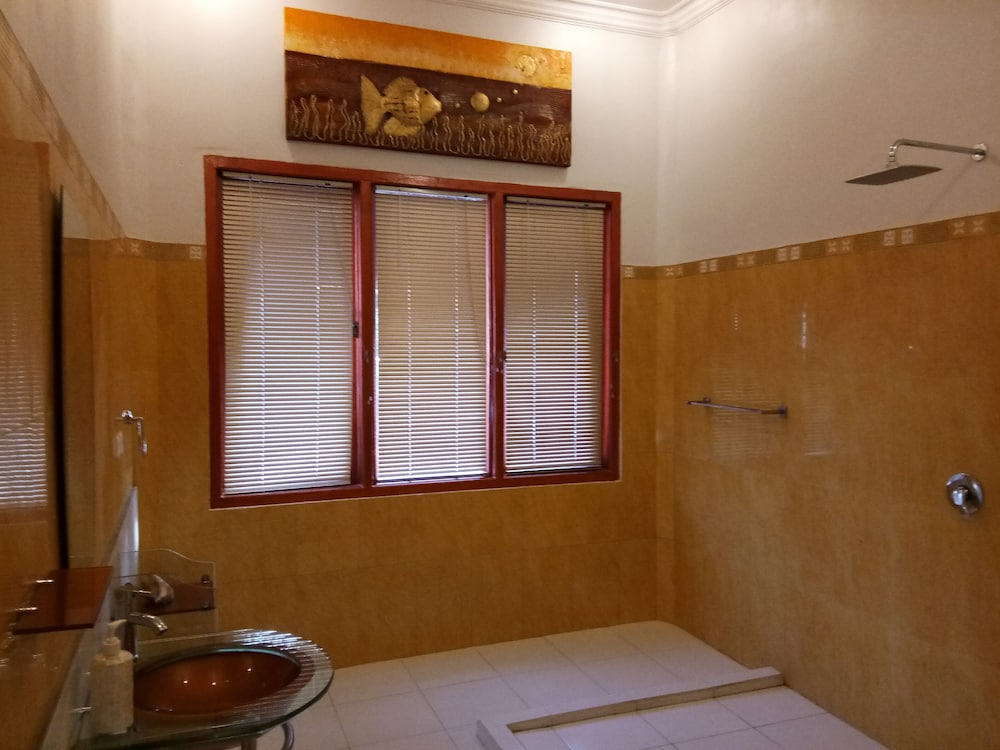 Deluxe Double Room, 1 King Bed, Non Smoking photo 3