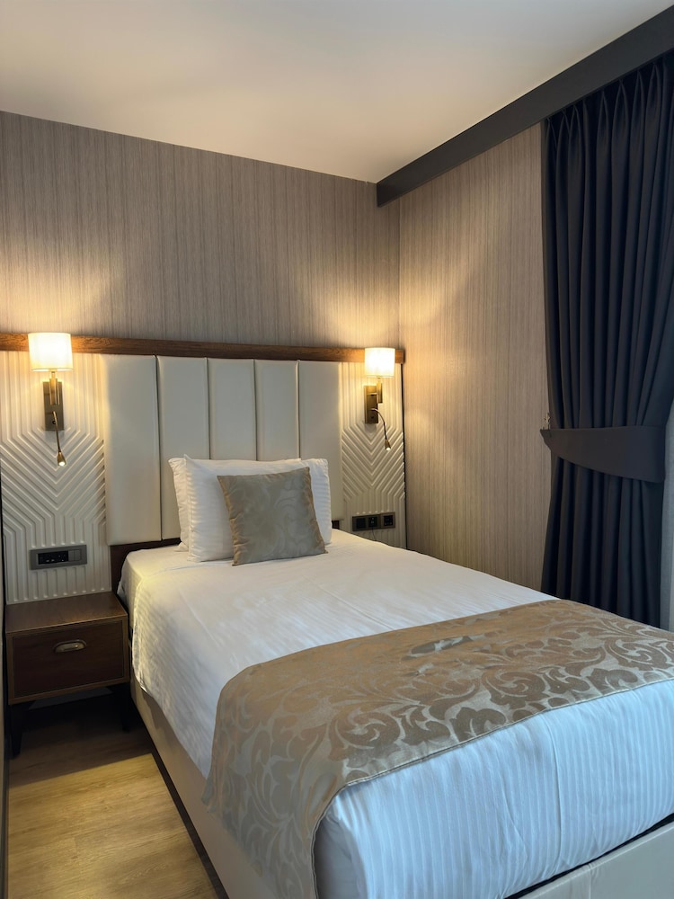 Economy Room, 1 Twin Bed, Balcony