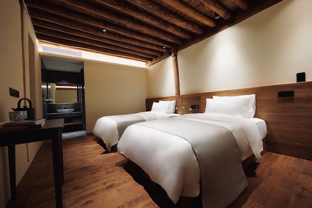 Business Double Room photo 2