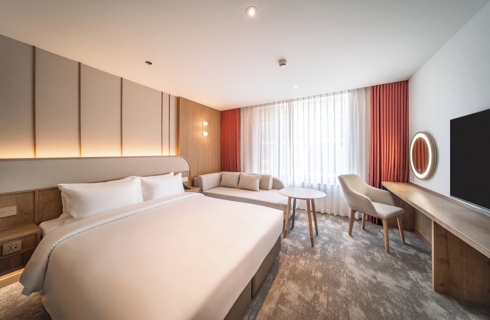 Superior Triple Room photo 2