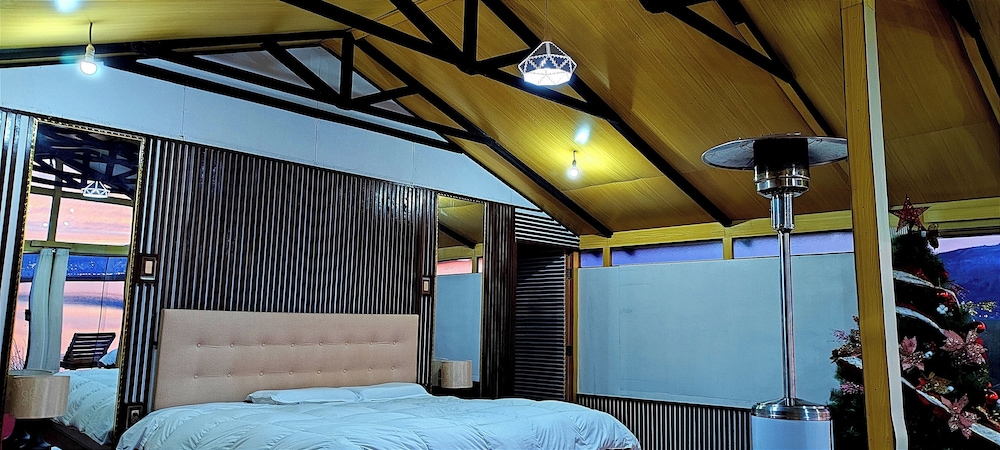 Panoramic Cabin photo 3