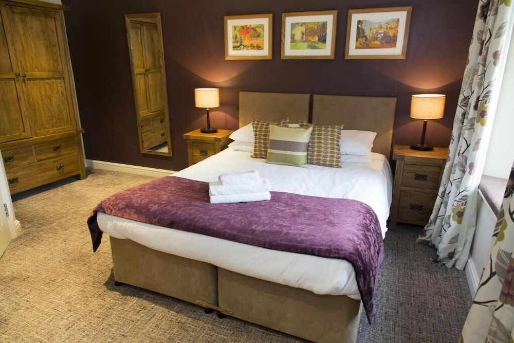 Premier Double Room, Ensuite photo 3