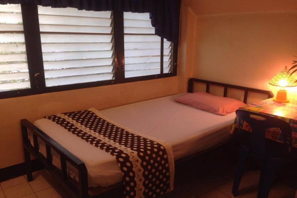 Standard Single Air-Con Room photo 3