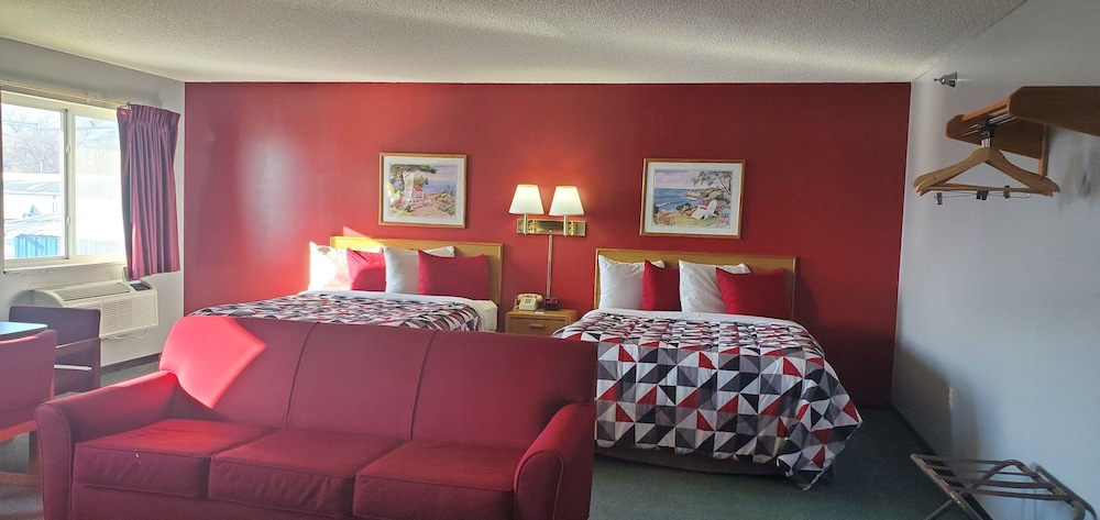 Suite, 2 Queen Beds photo 1
