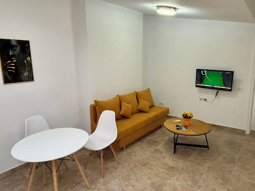 City Apartment photo 1