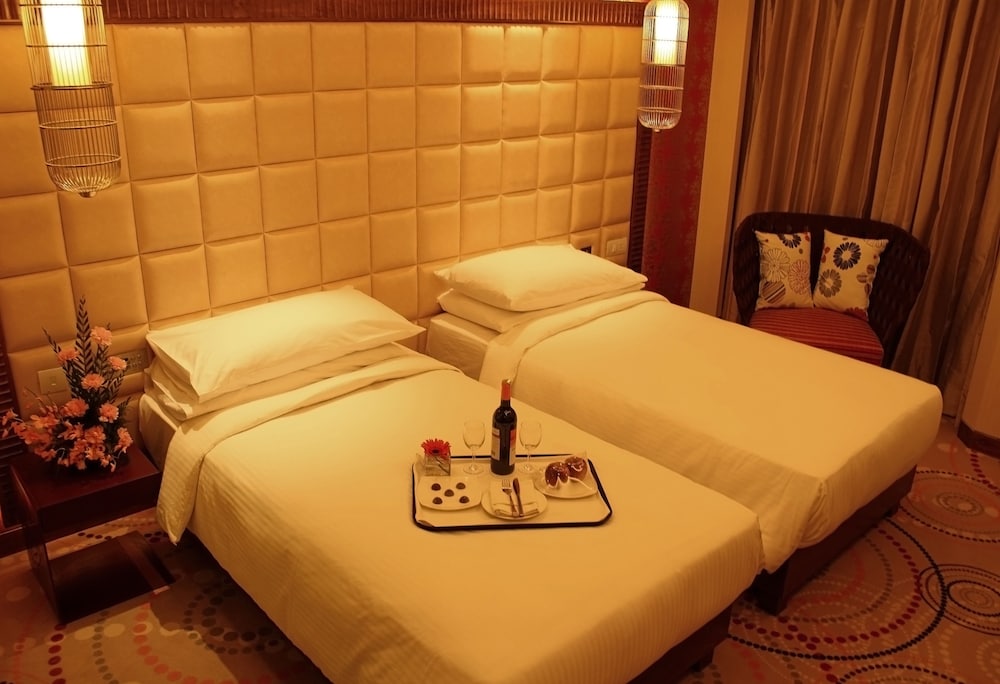 Superior Room (Room Only) - Photo 5
