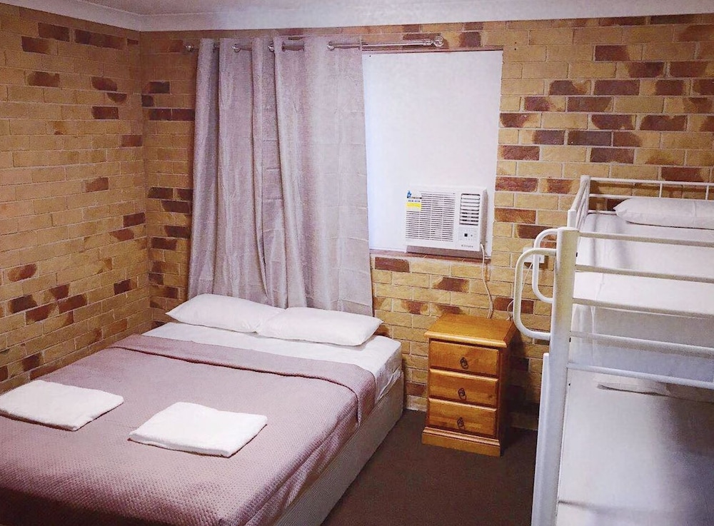 Basic Suite photo 1