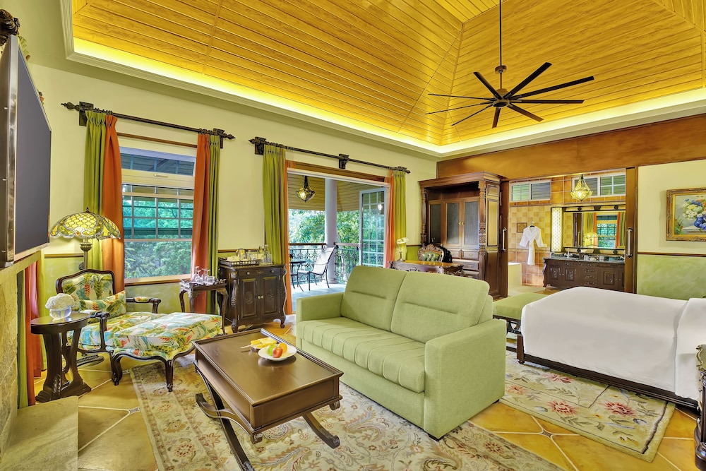 Suite, 1 King Bed (Wilderness Grove View Suite) - Photo 1