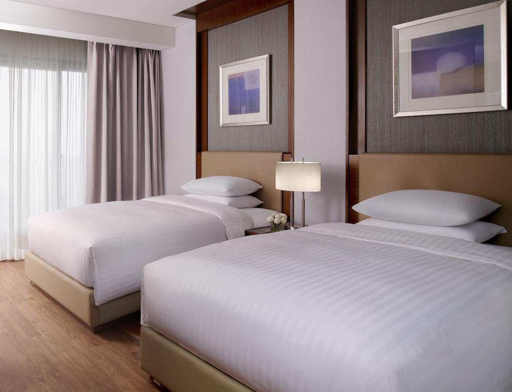 Room, 2 Twin Beds - Photo 3