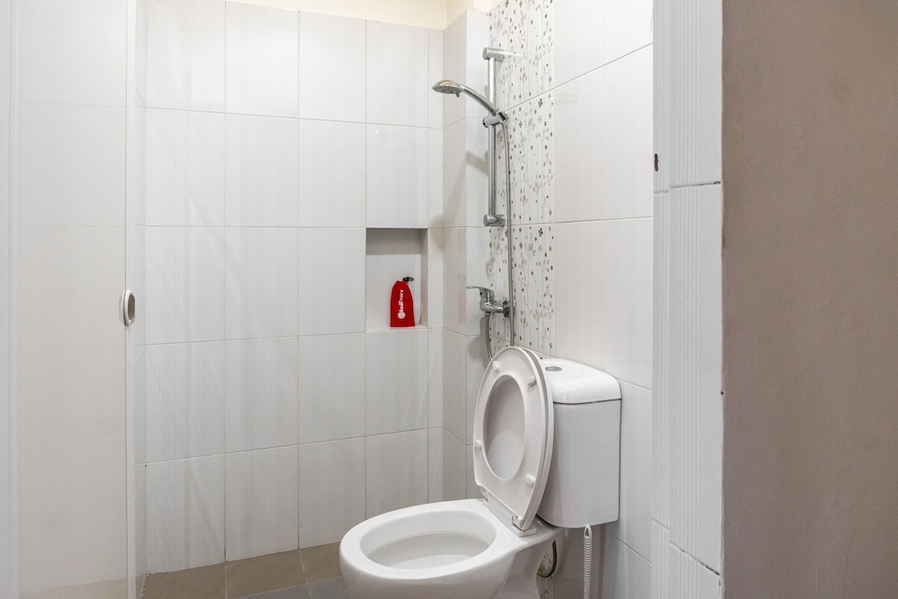 Premium Room (Reddoorz) - Photo 5