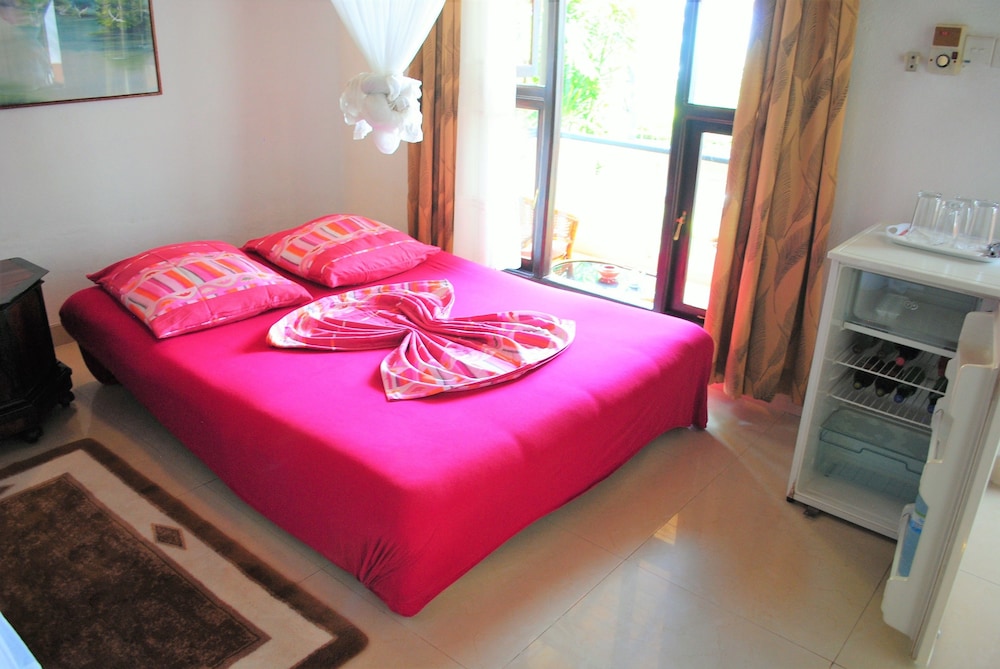 Deluxe Triple Room, Sea View photo 2