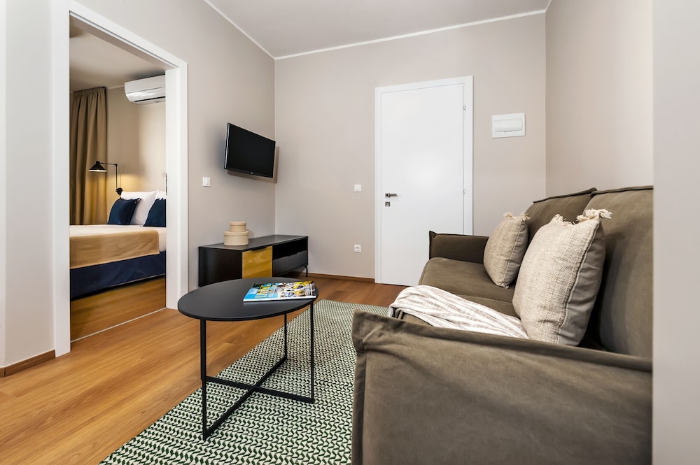 Deluxe Apartment, 1 Bedroom - Photo 17