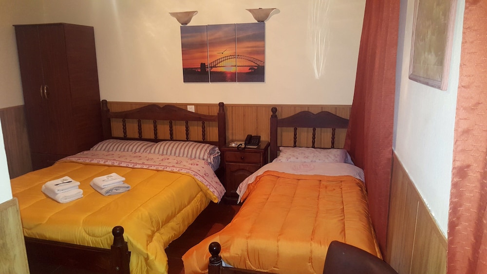 Family Triple Room photo 1