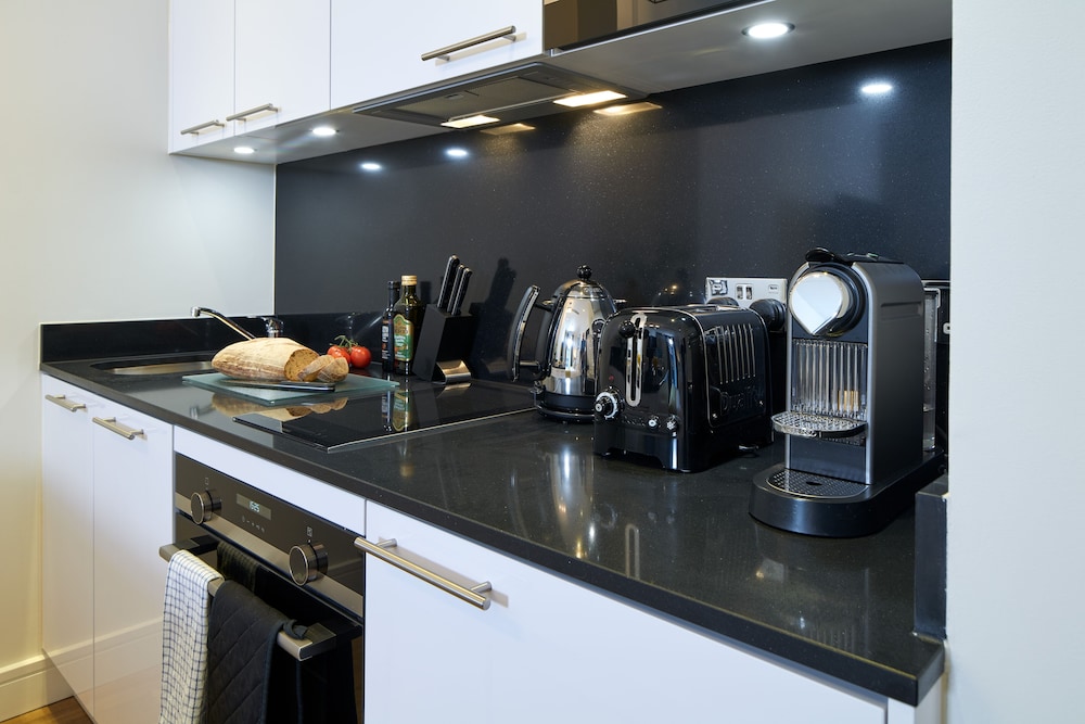 One Bedroom Open Plan Apartment photo 3