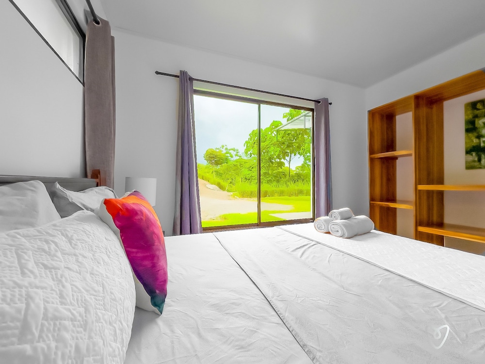 Villa, 3 Bedrooms, Ocean View photo 2