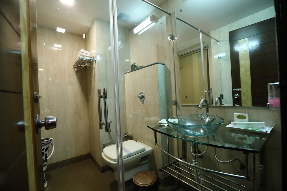Deluxe Room, 1 Double Bed photo 2