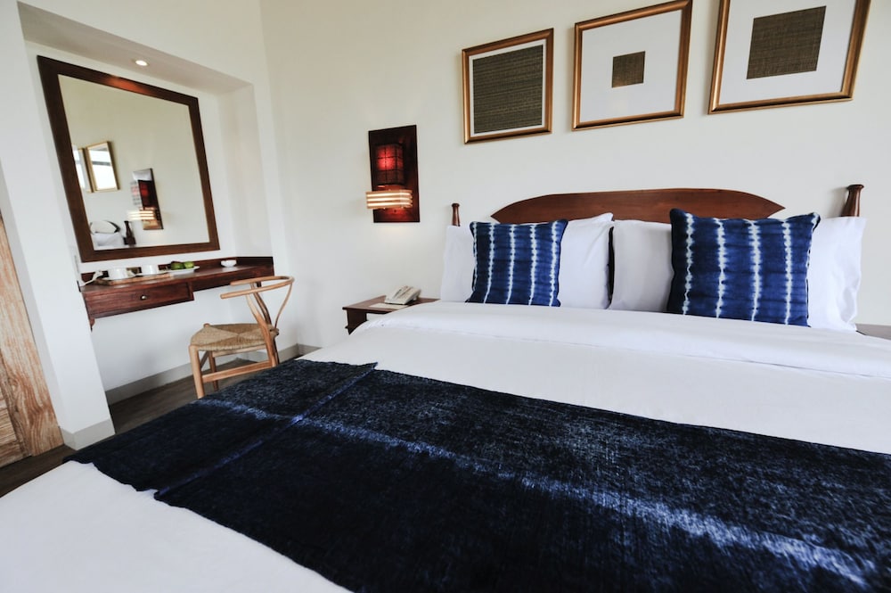 Junior Suite with Mountain View