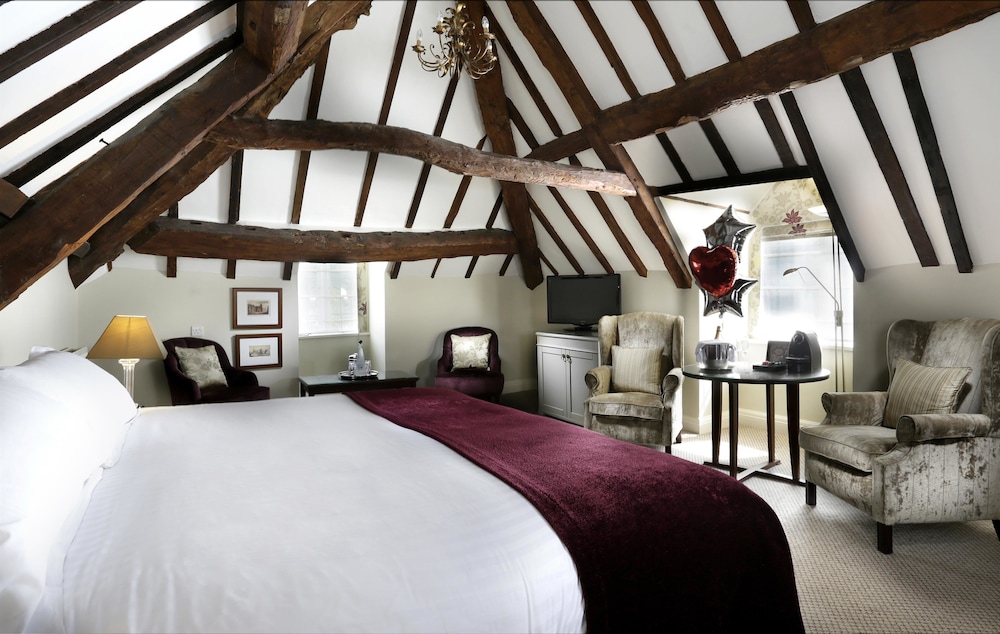 Superior Room, 1 King Bed (Super Deluxe King) - Photo 1