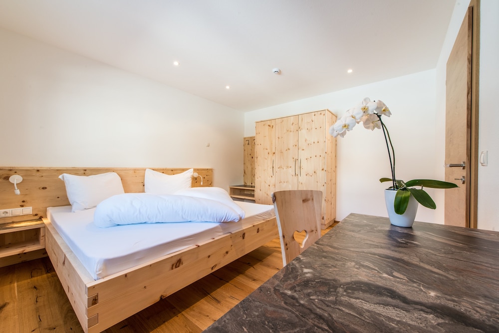 Superior Double Room - Photo 4
