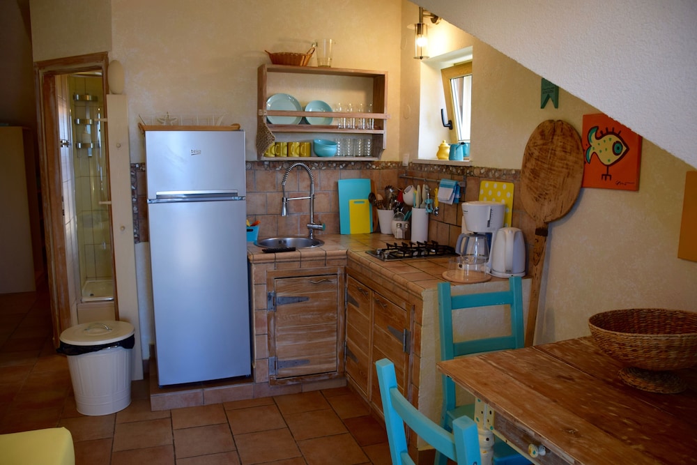 Romantic Apartment, Sea View photo 3