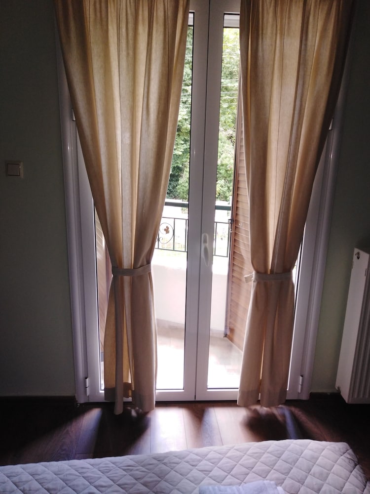 Economy Double Room photo 3