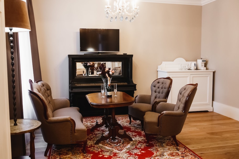 Suite photo 1