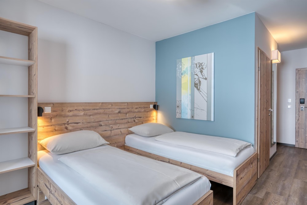 Standard Double or Twin Room, Balcony, Valley View photo 1