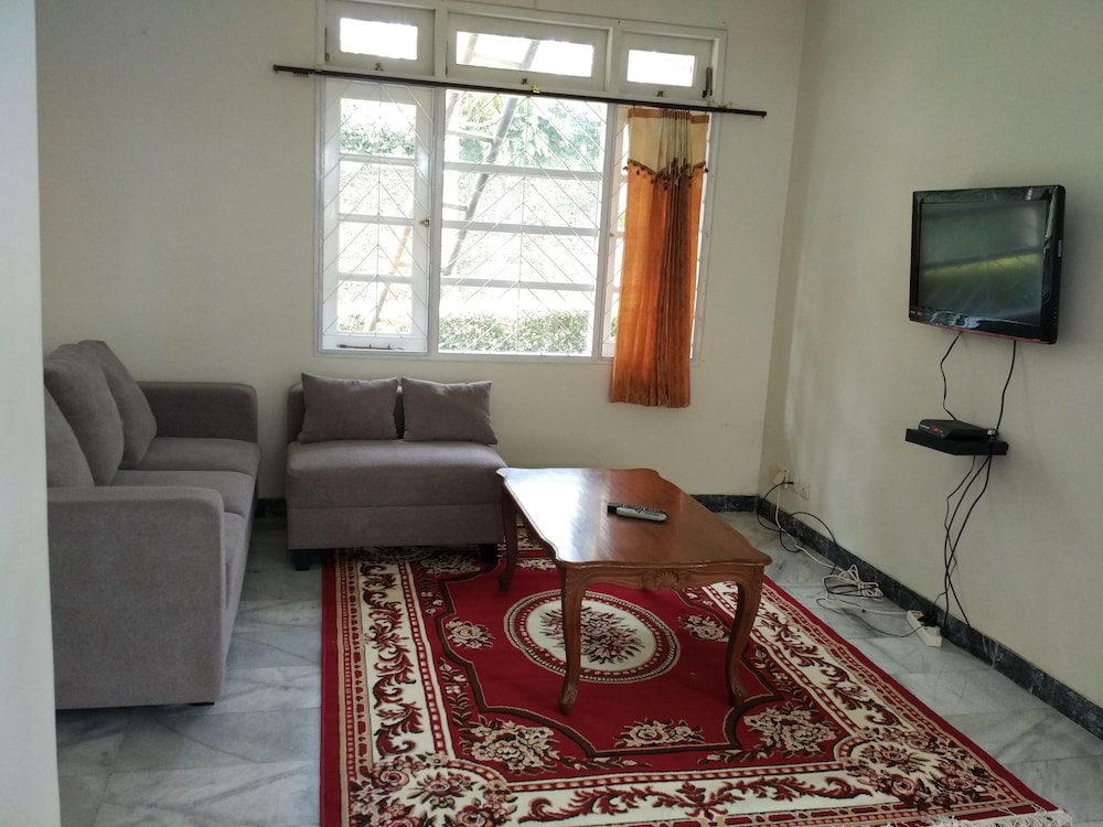 Villa, 5 Bedrooms photo 2