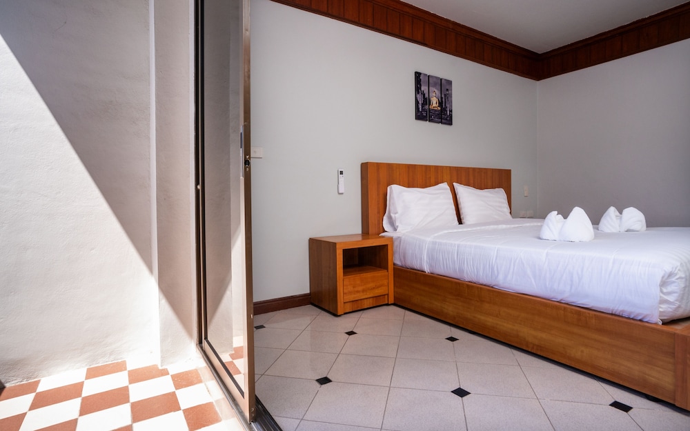 Standard Double Room - Photo 5