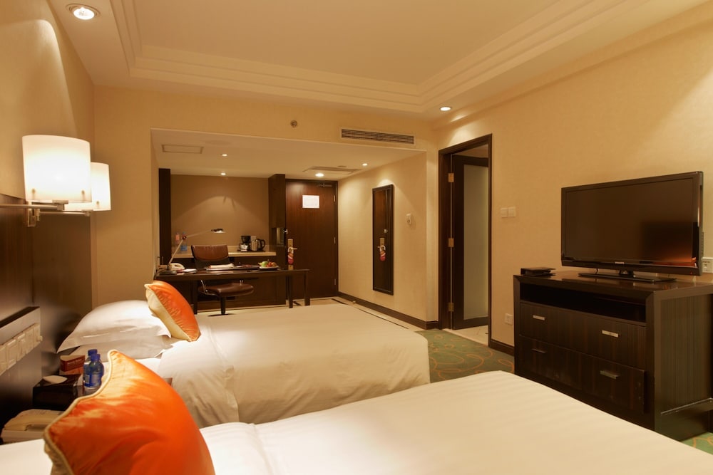 Executive Room - Photo 3