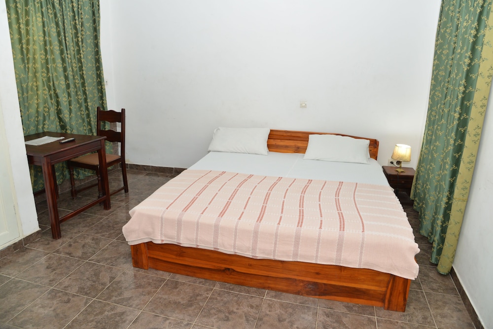Basic Double Room photo 1