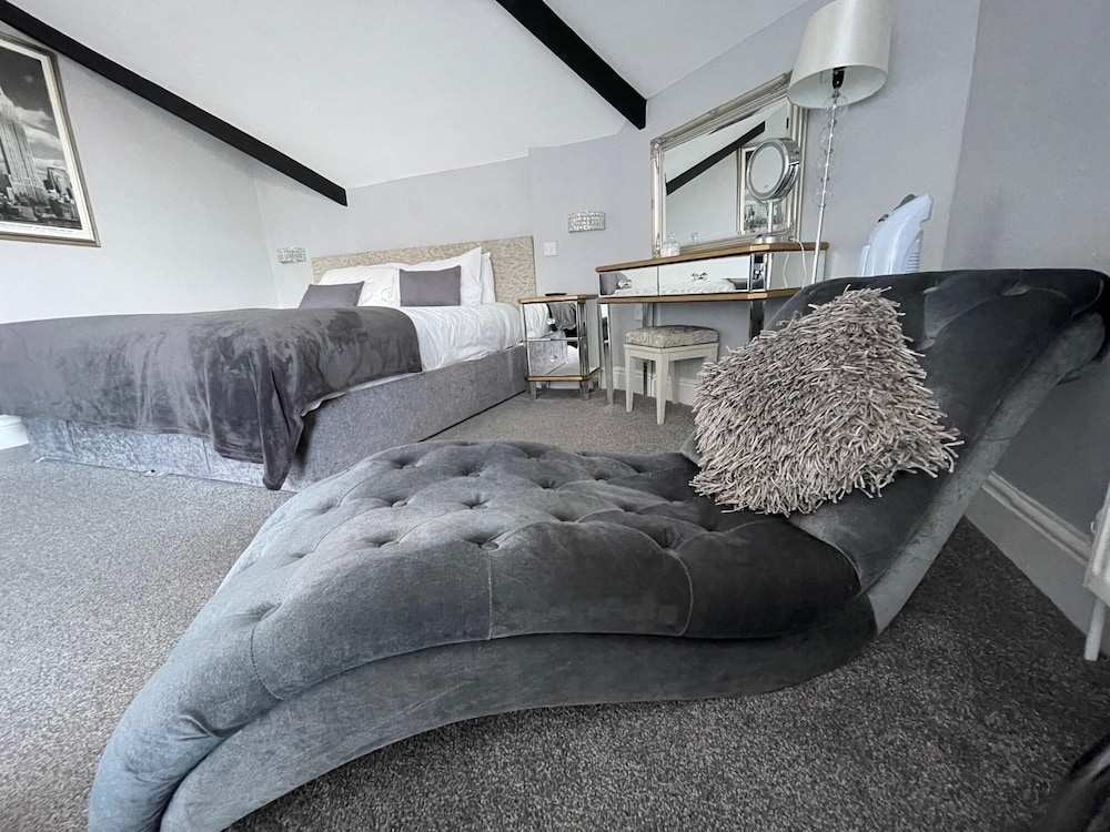 Apartment, Ensuite (Top floor) - Photo 6