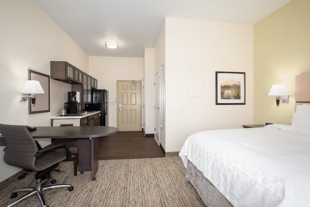 Studio Suite, 2 Double Beds - Photo 2