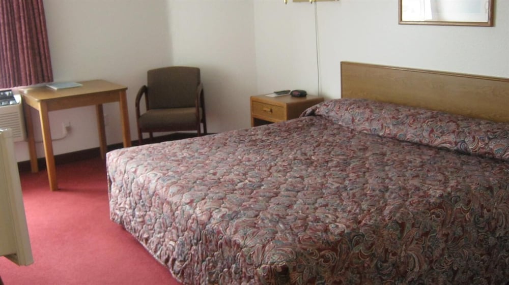 Room, 1 Double Bed, Accessible, Non Smoking - Photo 1