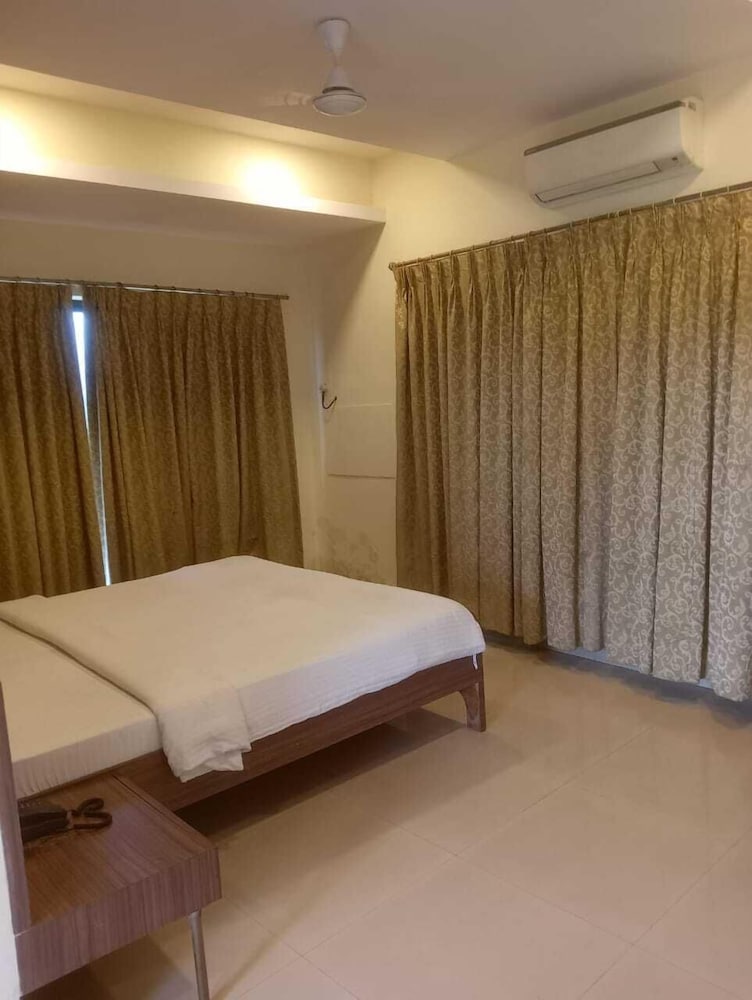 Suite Room