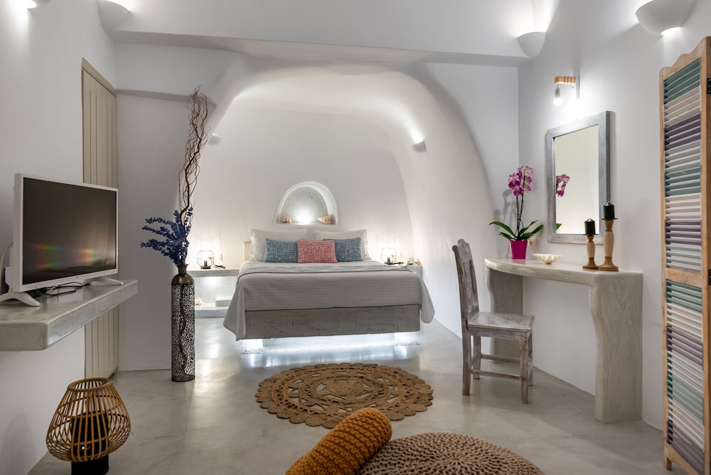 Superior Suite (Cave)