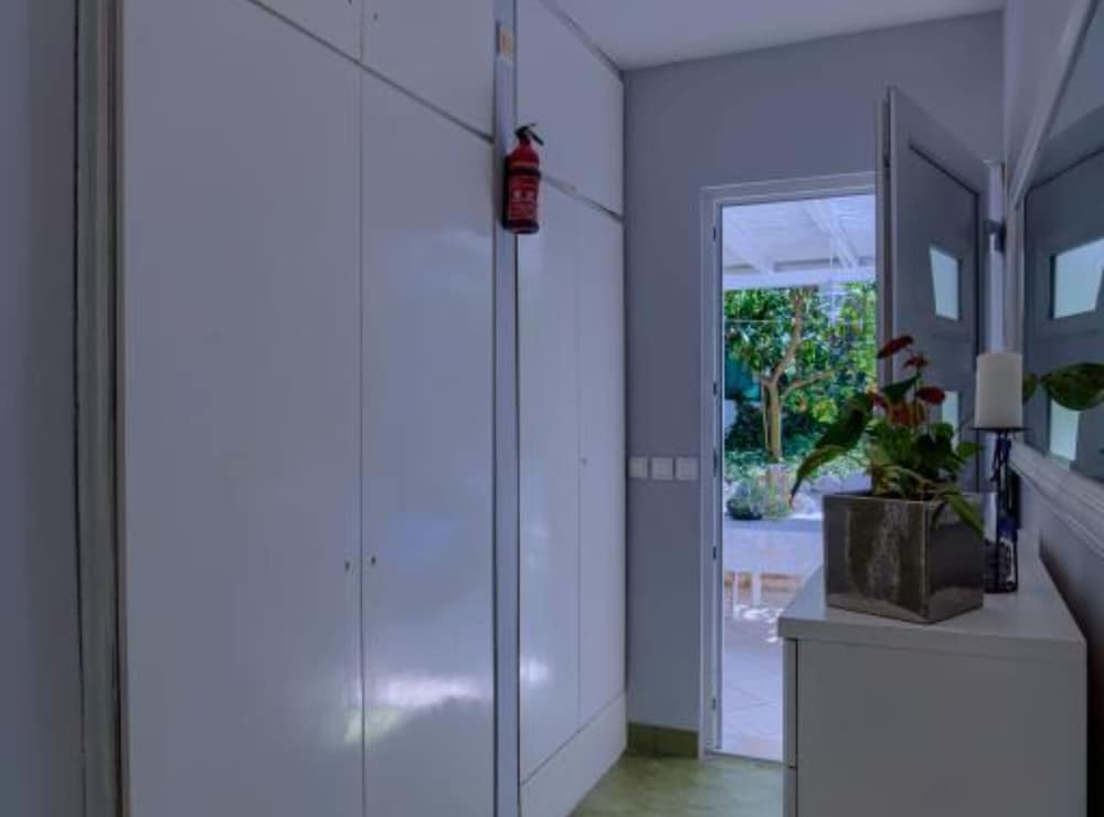 Apartment (Two Bedroom Apartment With Terrace An)