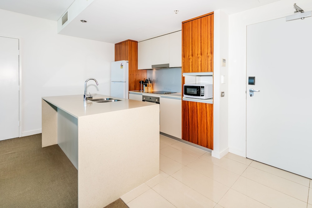 Apartment, 1 Bedroom, City View photo 3