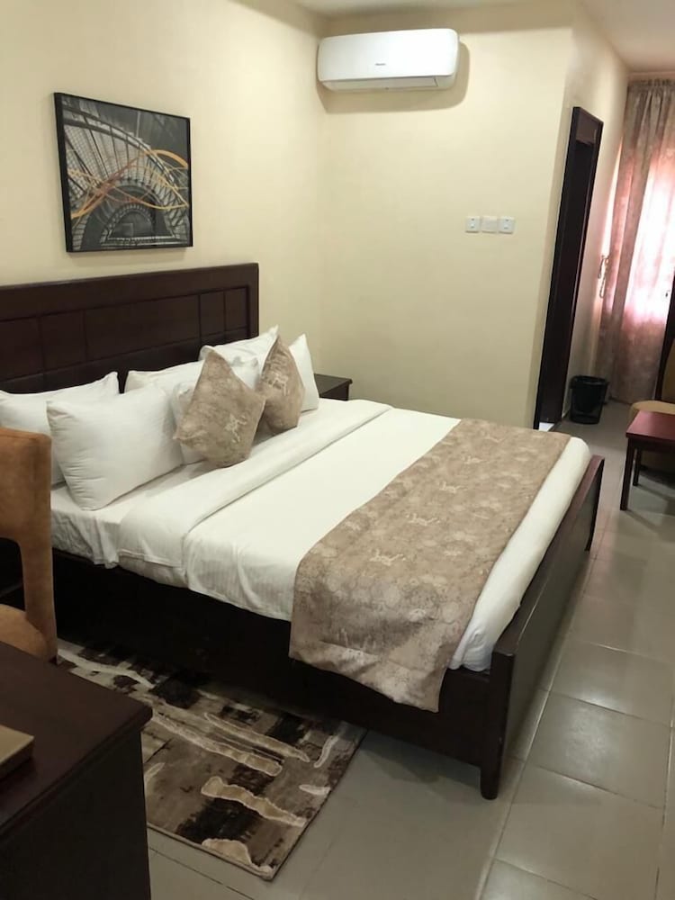 Standard Room photo 1