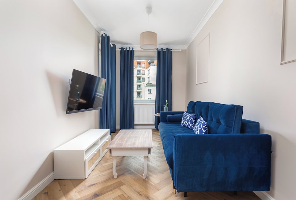 Apartment, 1 Bedroom, Balcony, Beachside