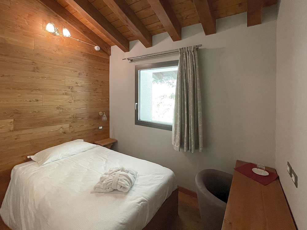 Standard Single Room, 1 Bedroom, Mountain View photo 1