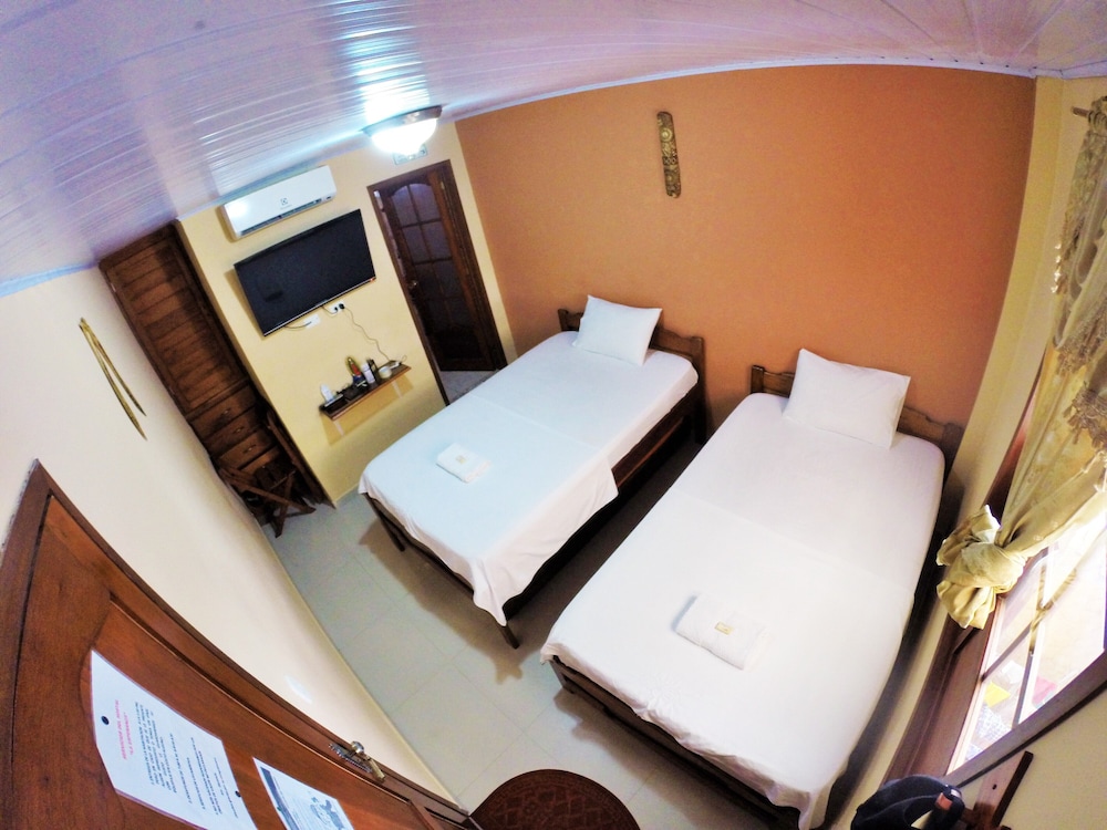 Classic Twin Room, 2 Twin Beds, Non Smoking