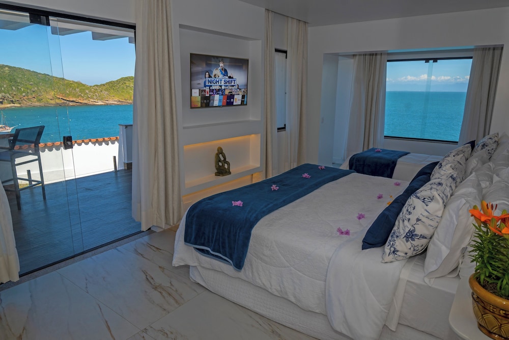Presidential Suite, Jetted Tub, Sea View