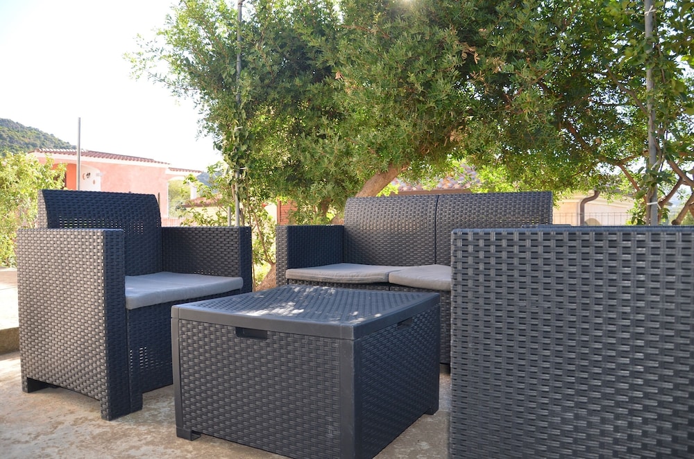 Villa photo 2
