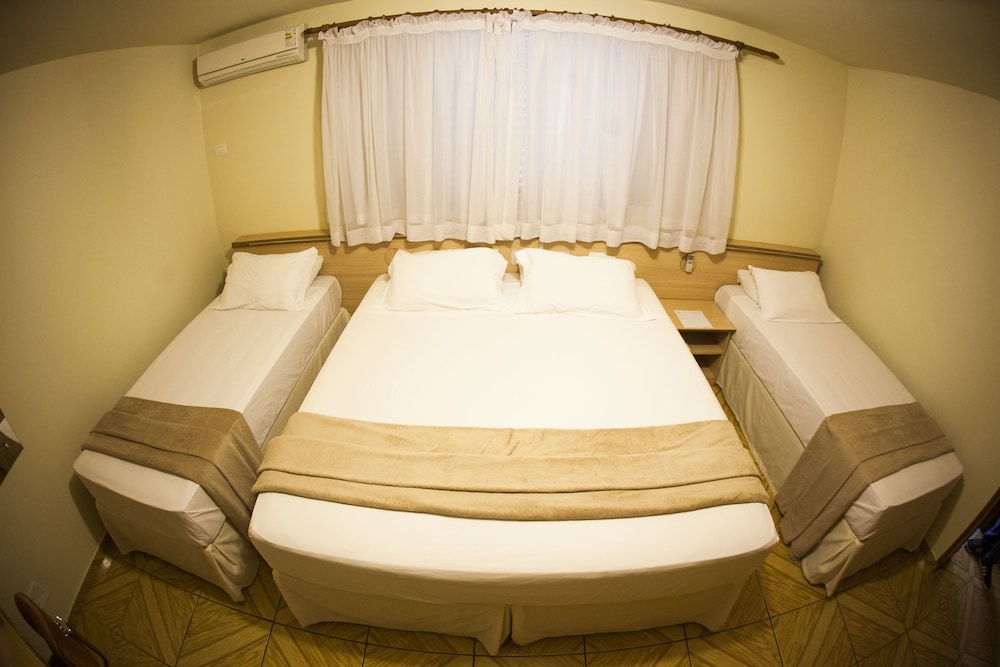 Standard Quadruple Room, 1 Bedroom photo 1