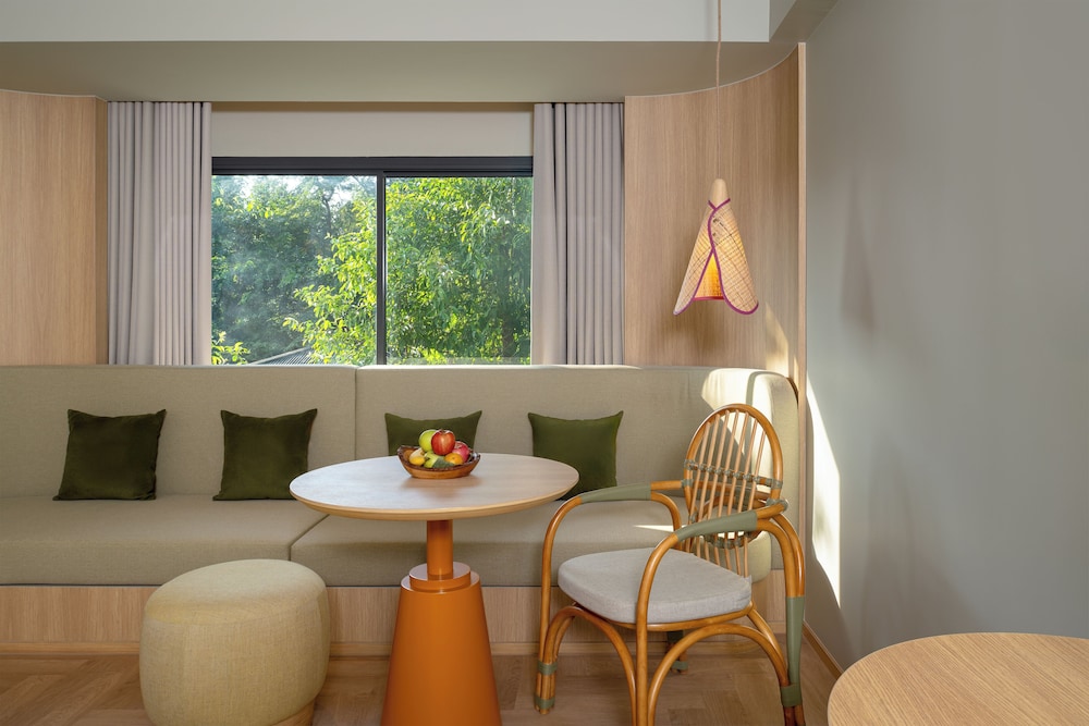 Standard Double Room (Garden Wing) photo 3
