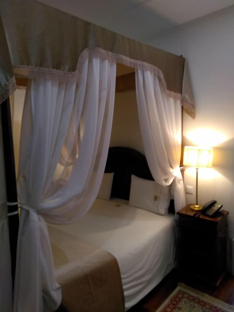 Junior Suite, 1 Queen Bed