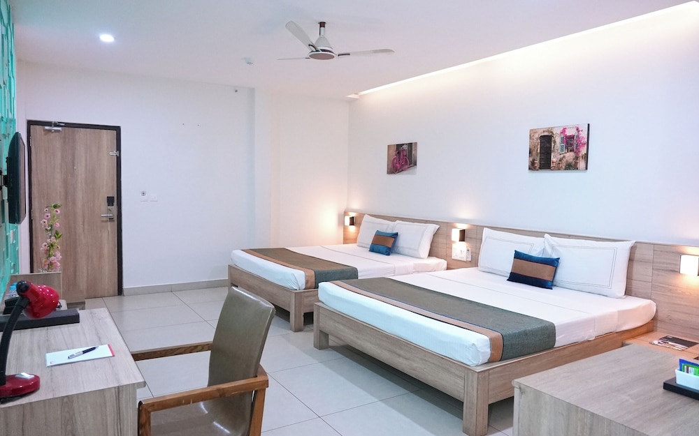 Double or Twin Room - Photo 1