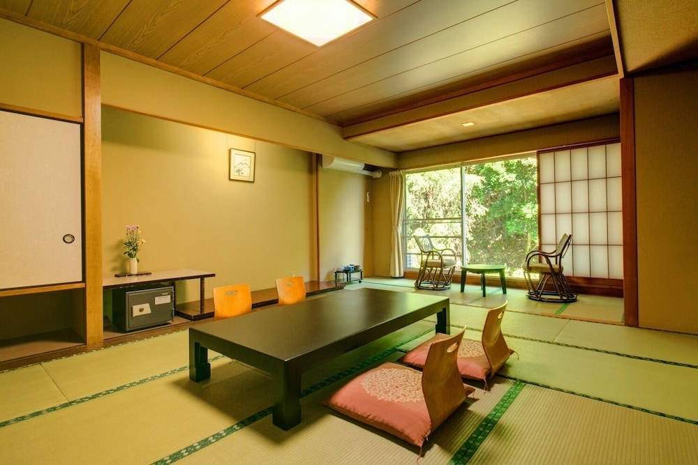 Japanese-style Room, Non Smoking - Photo 1