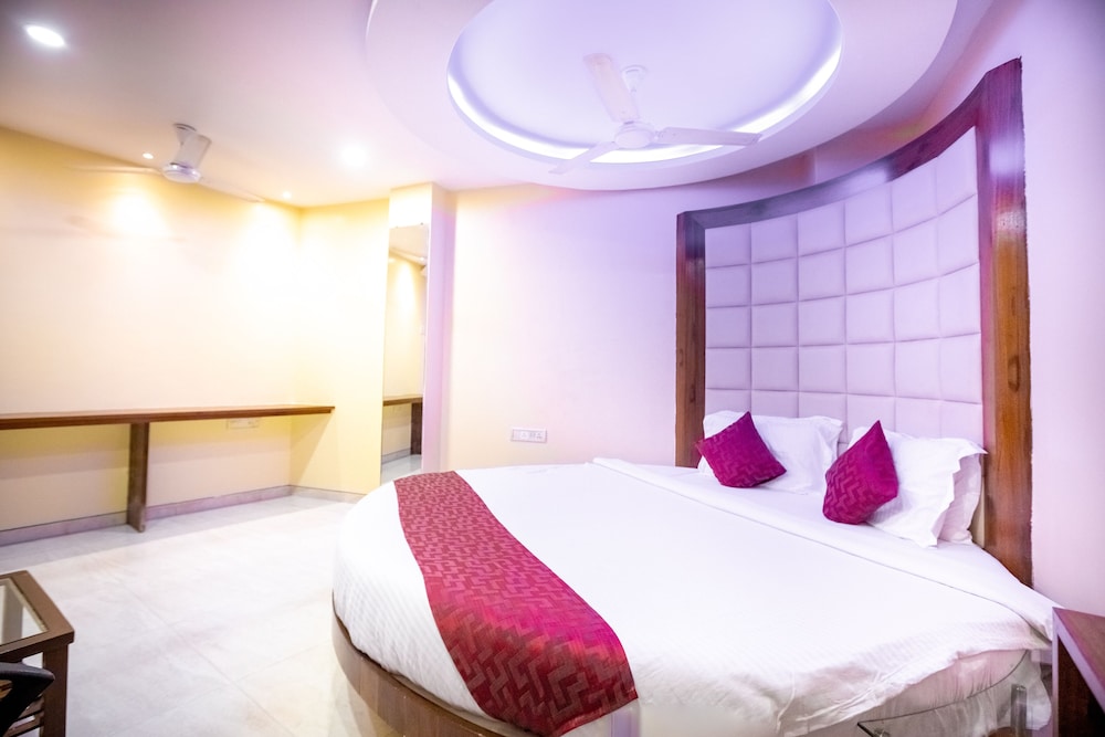 Executive Room - Photo 3